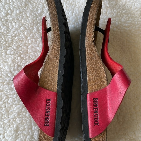Birkenstock Gizah Red Sandals Size 39 (8/8.5) - Picture 7 of 9